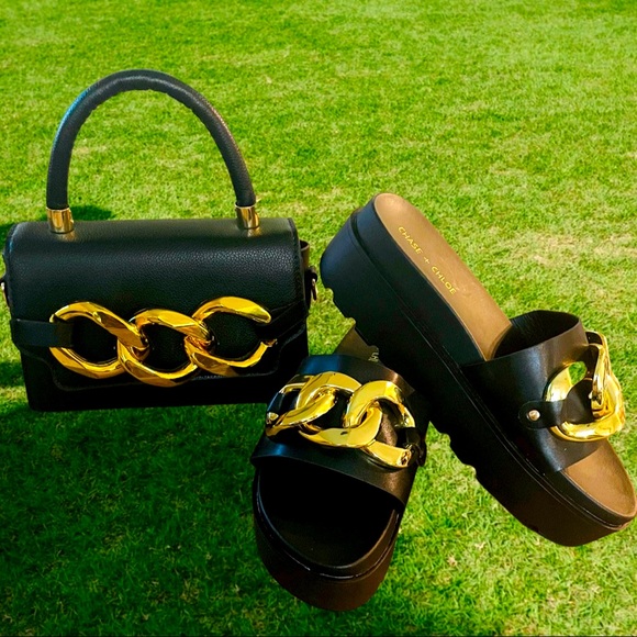 Chained sandal set - Picture 3 of 3